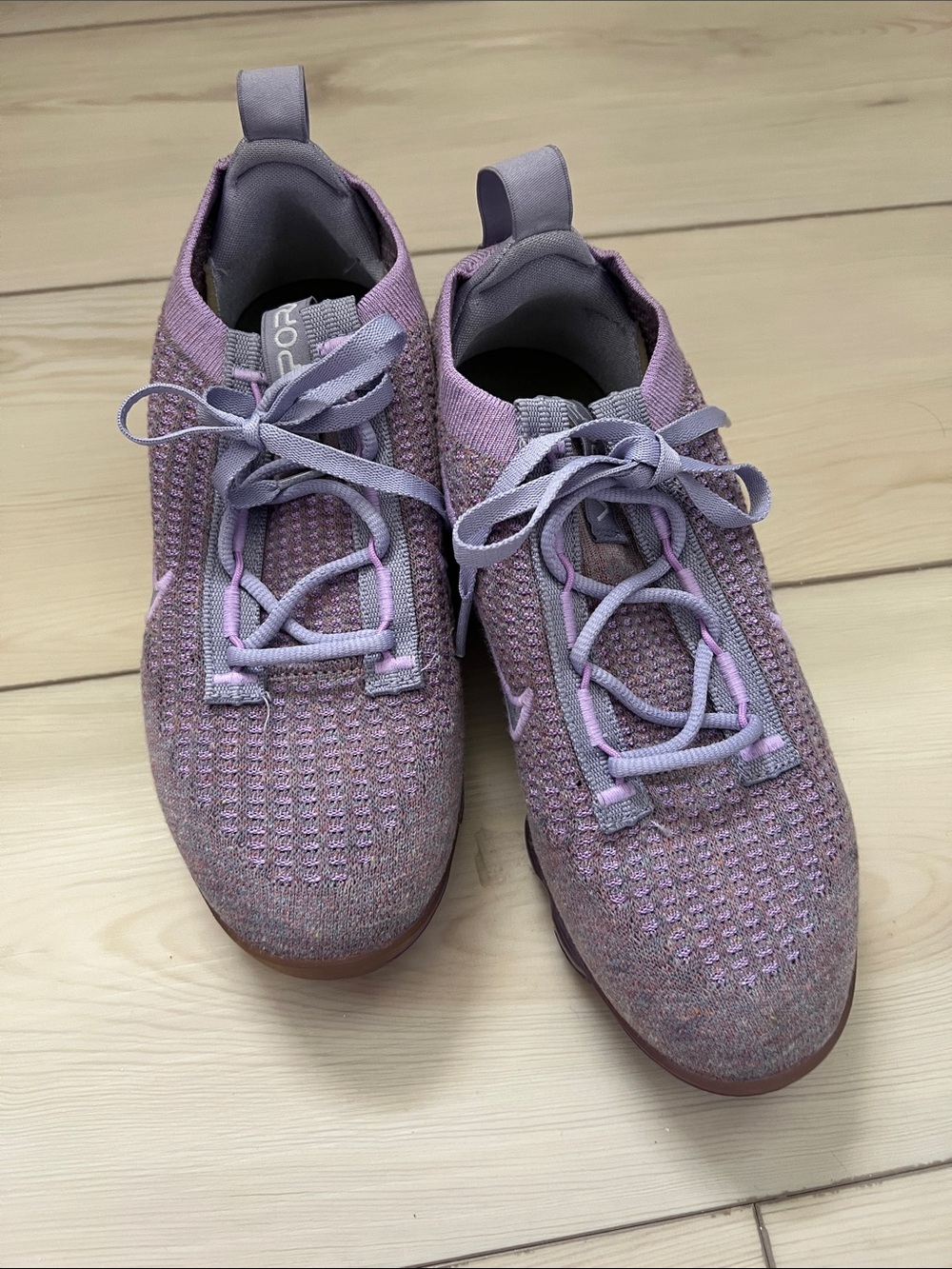Nike Women's Lavender Knit Sneakers